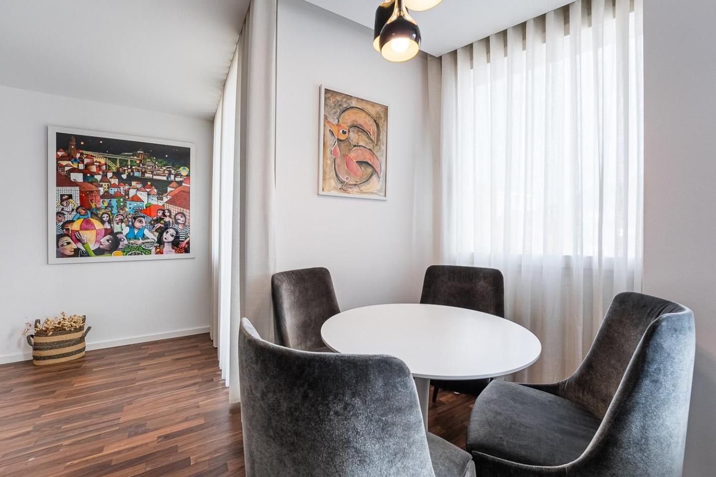 Guestready - Porto Experience Near Aliados Lägenhet Exteriör bild